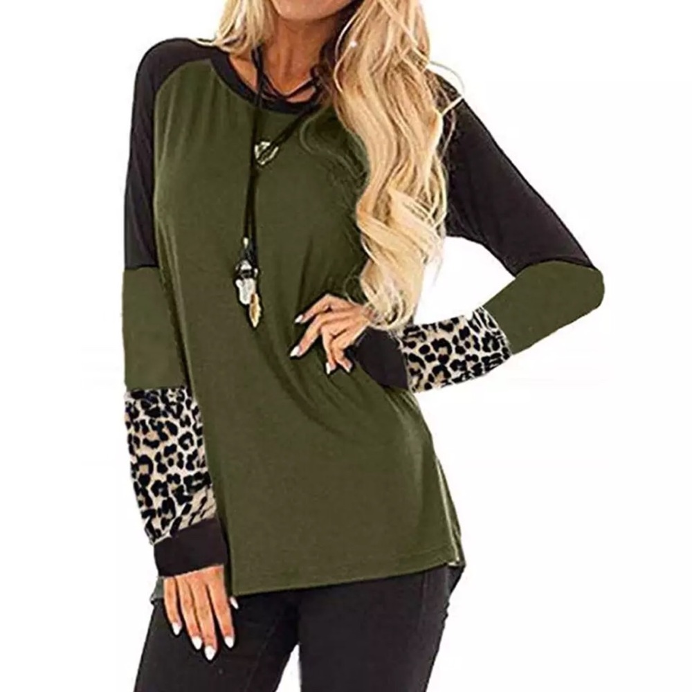 🎁 SEE SALE SIGN 5⭐️ Boho Animal Print Sleeve Top - Picture 2 of 4